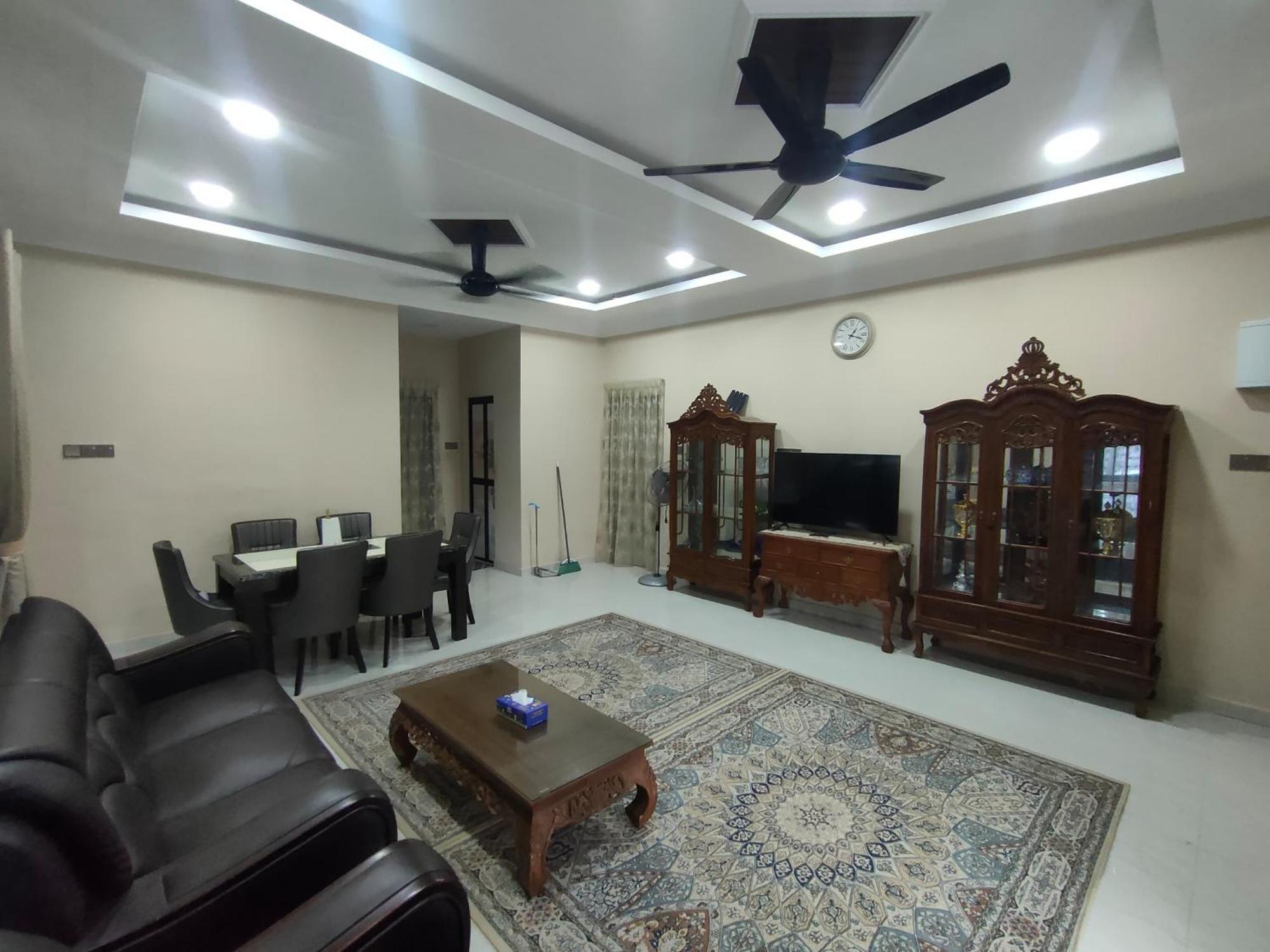 Zahani Homestay Kuala Terengganu Extérieur photo