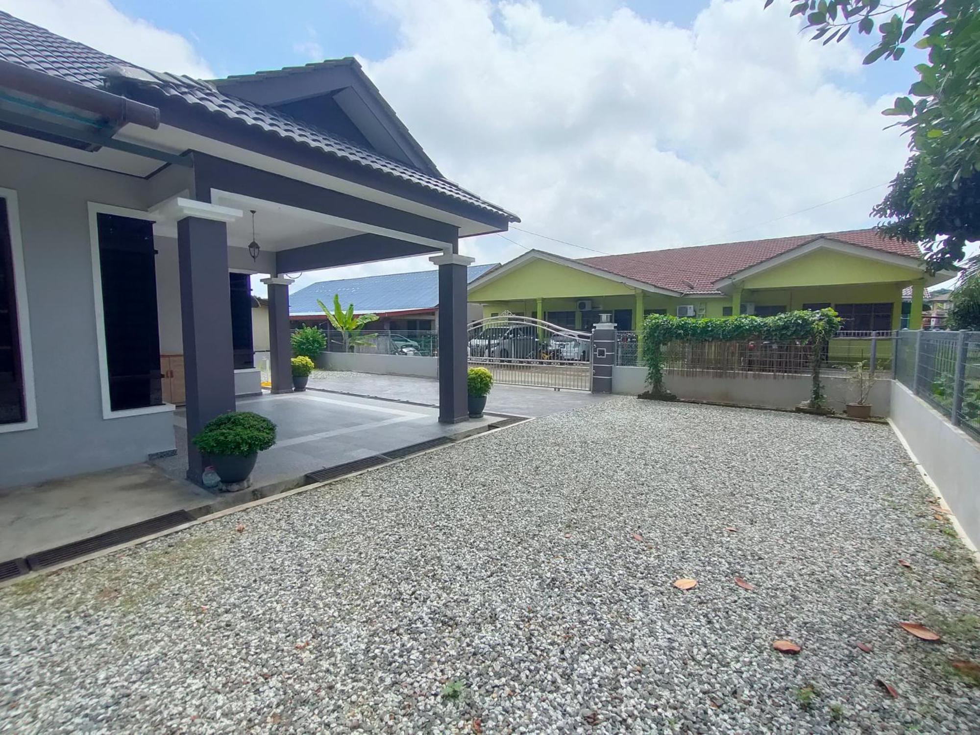Zahani Homestay Kuala Terengganu Extérieur photo
